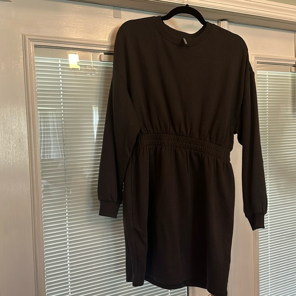 NWOT Divided by H&M Black L/S Sweat Dress
